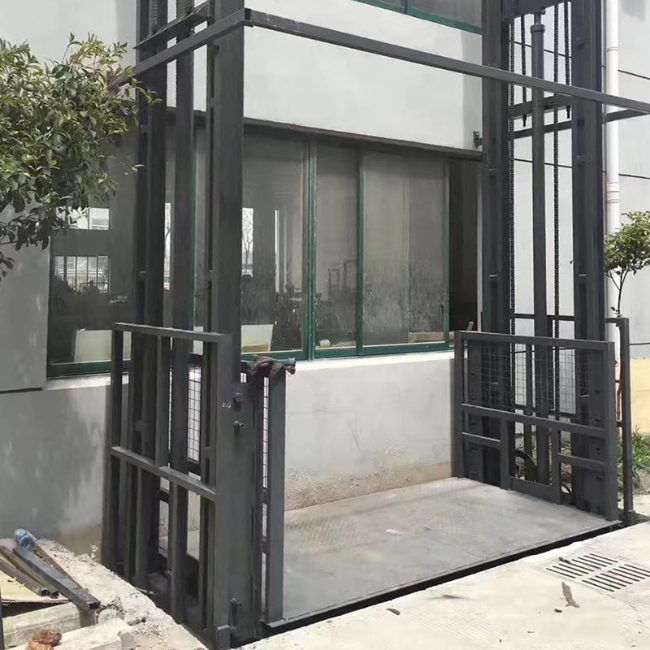 广西5吨室外升降货梯